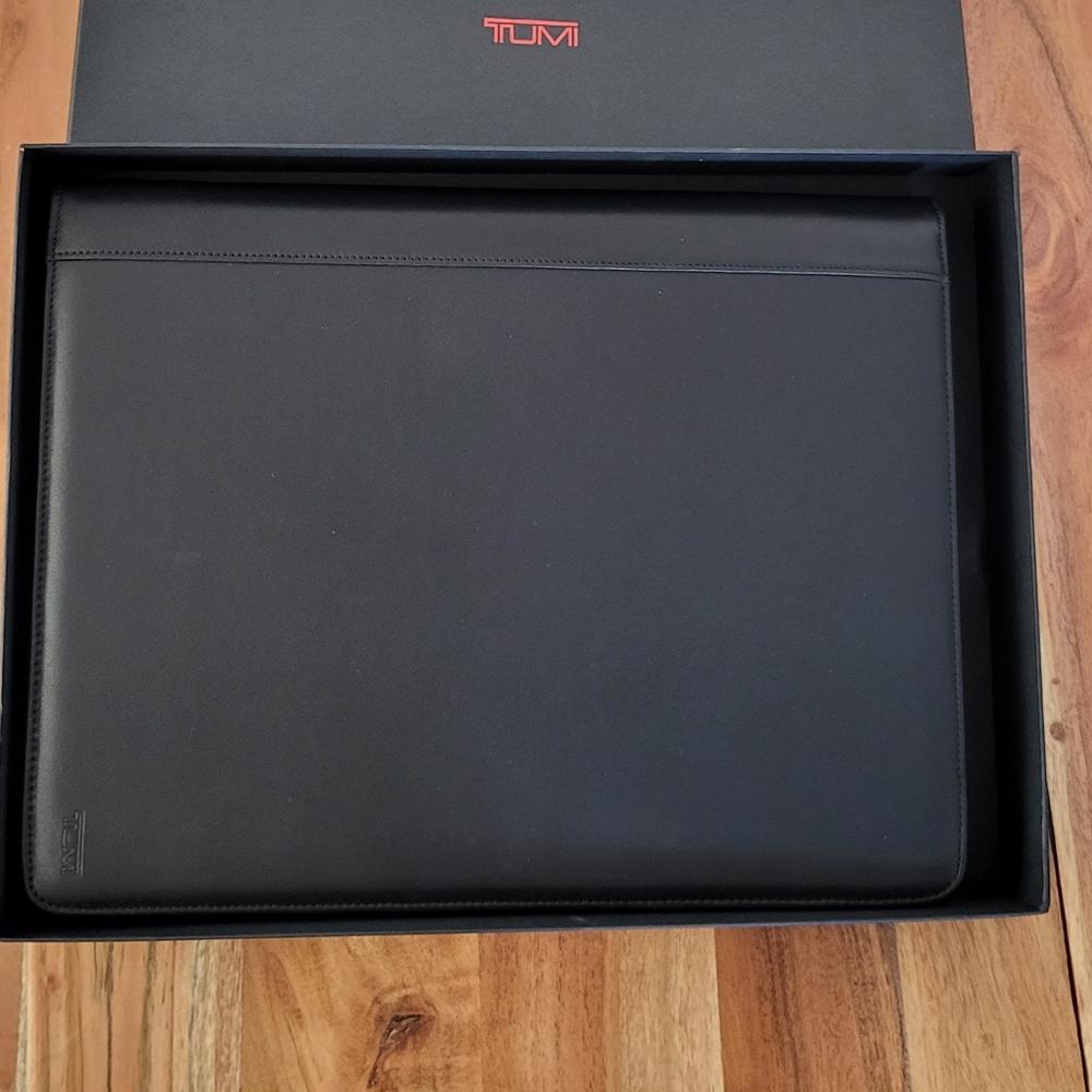 Tumi Letter Pad